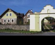 Ujezd Farmhouse